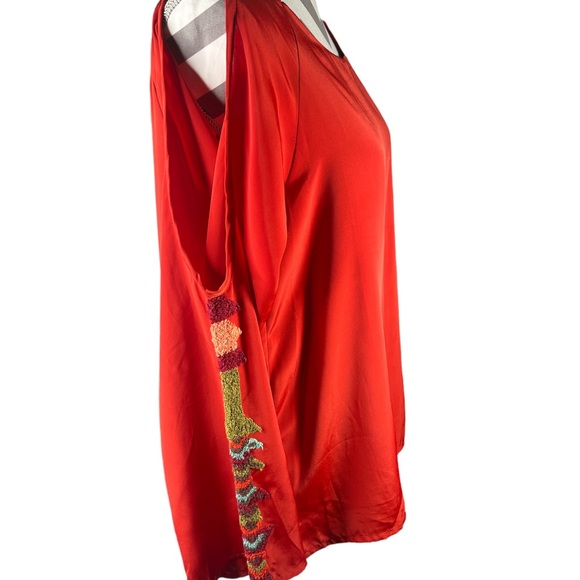 Judith March Blouse - Picture 2 of 6